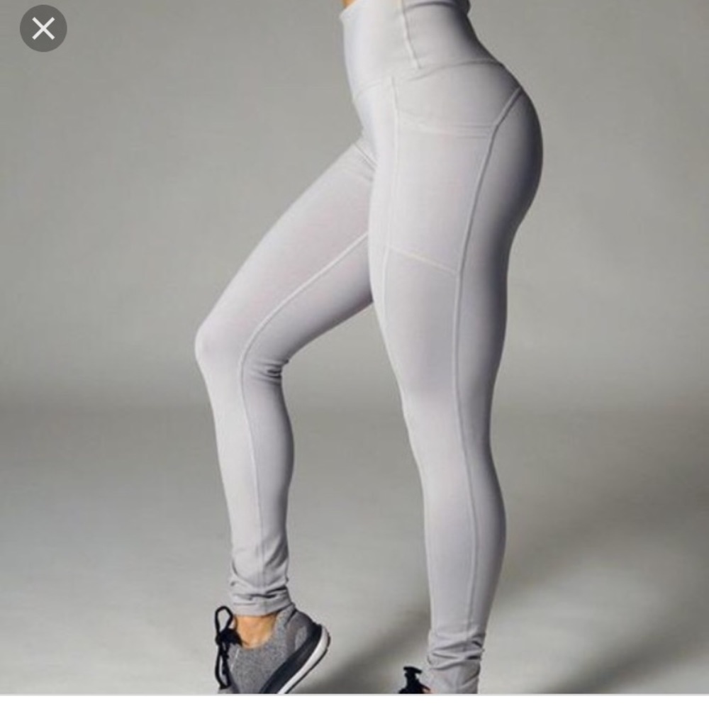 Buff bunny Athena leggings